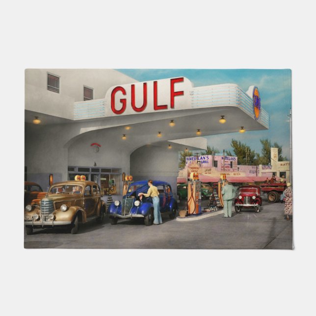 Gas Station - The great american road trip 1939 Doormat (Front)