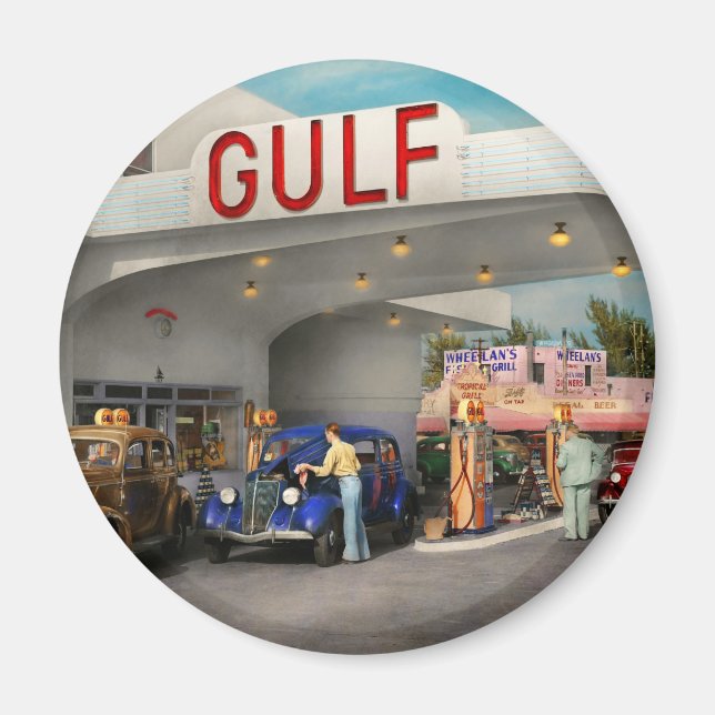 Gas Station - The great american road trip 1939 Magnet (Front)