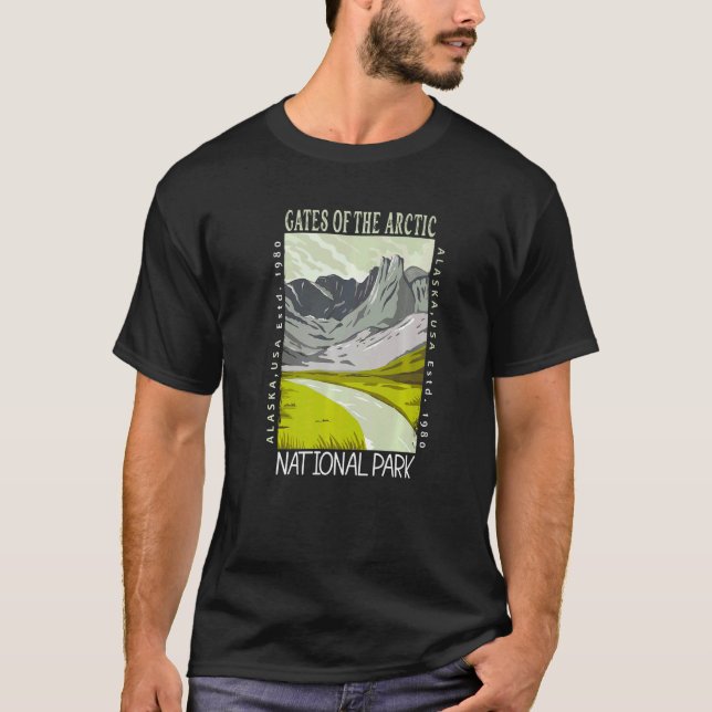 Gates Of The Arctic National Park Alaska Distresse T-Shirt (Front)