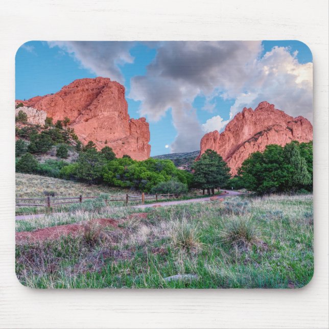 Gateway Rocks Garden Of The Gods Mousepad (Front)