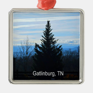 Gatlinburg, Tennessee Metal Tree Decoration