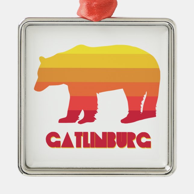 Gatlinburg Tennessee Rainbow Bear Metal Tree Decoration (Front)