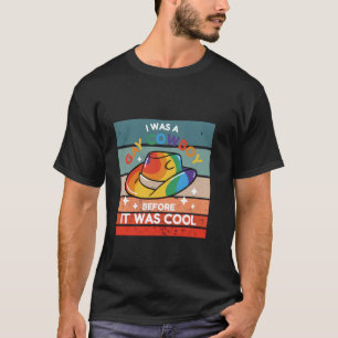 Gay cowboy rainbow pride cool inclusive LGBTQ+ hat T-Shirt