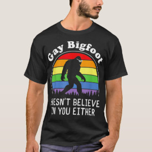 Gay Pride Funny Gay Bigfoot Rainbow Sasquatch Retr T-Shirt