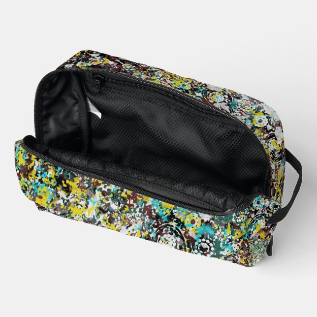 Geared Towards Abstract Art Design Lover Dopp Kit (Open)