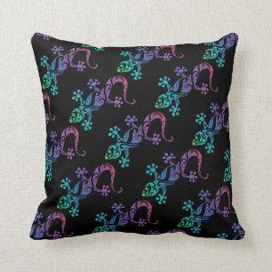 gecko pillow design