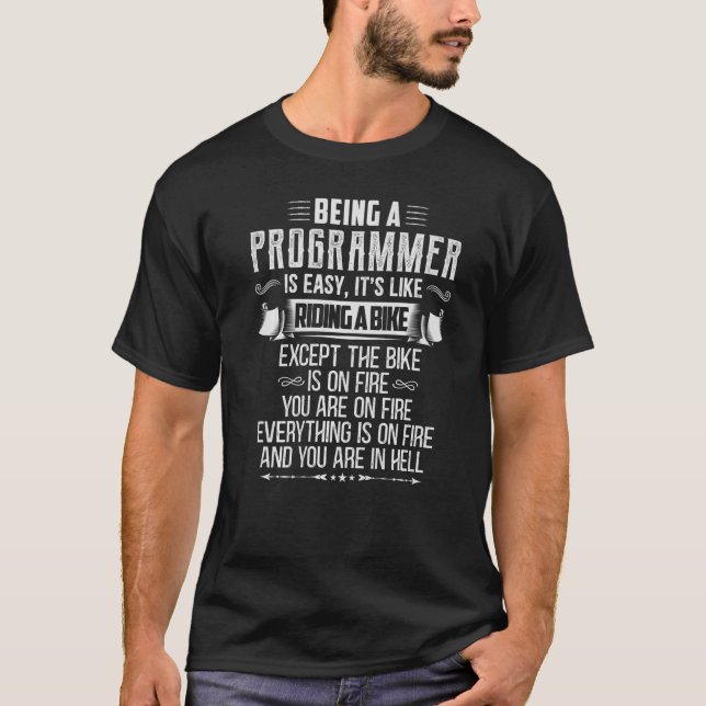 Geeky It Computer Nerd Everything Is On Fire   T-Shirt (Front)