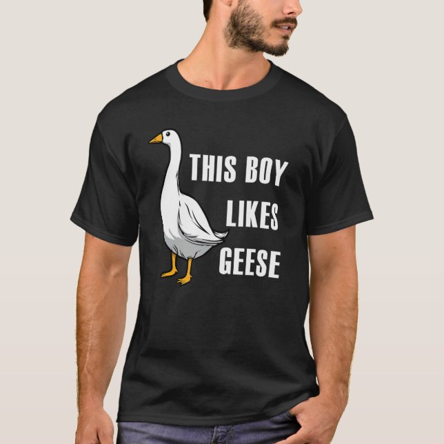 Geese Wildlife Bird Animal Cute Goose T-Shirt (Front)
