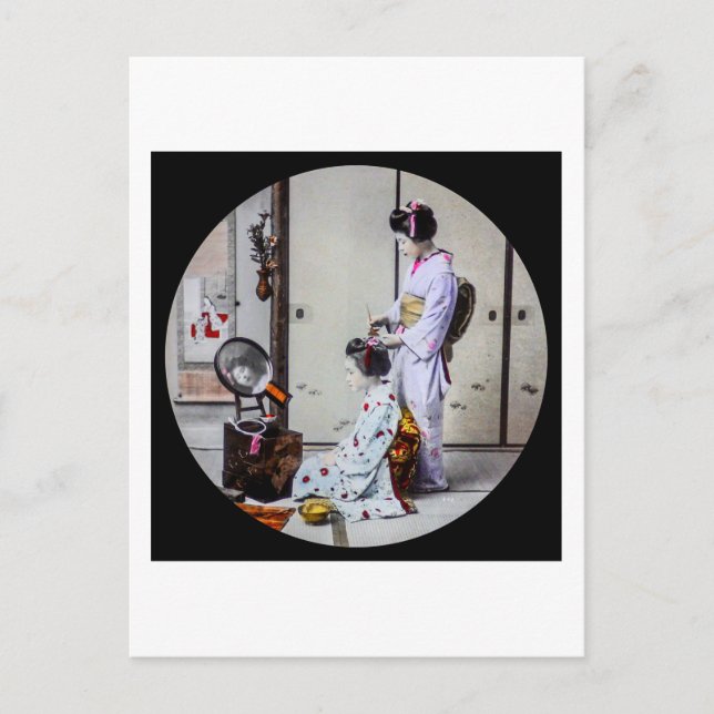 Geisha Hair Dressing Vintage Japanese 芸者 Postcard (Front)