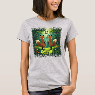 Gemini astrology birth sign zodiac fox twins T-Shirt