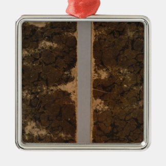 General atlas metal tree decoration