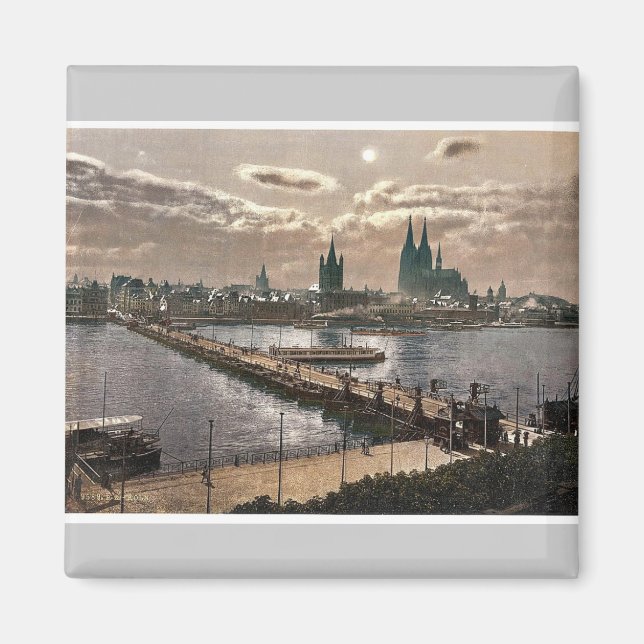 General view, by moonlight, Cologne, the Rhine, Ge Magnet (Front)