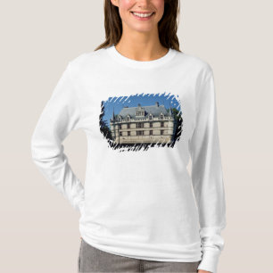 General view of the Chateau d'Azay-le-Rideau T-Shirt