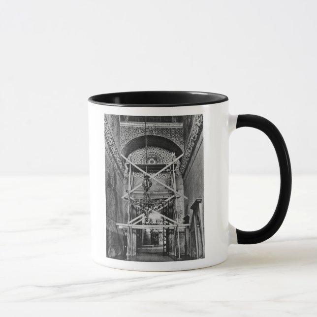 General view of the vestibule mug (Right)