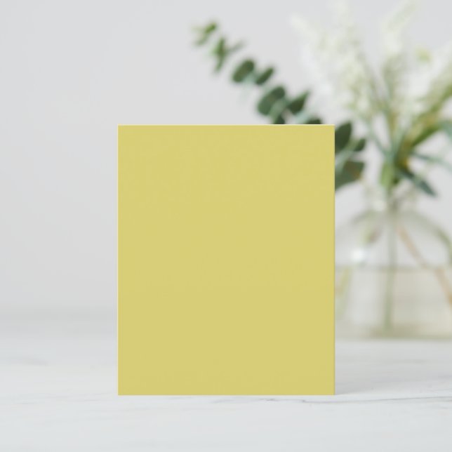 Gentle Warm Yellow Paper Sheets (Standing Front)