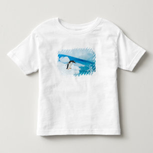gentoo penguin, Pygoscelis Papua, jumping off Toddler T-Shirt