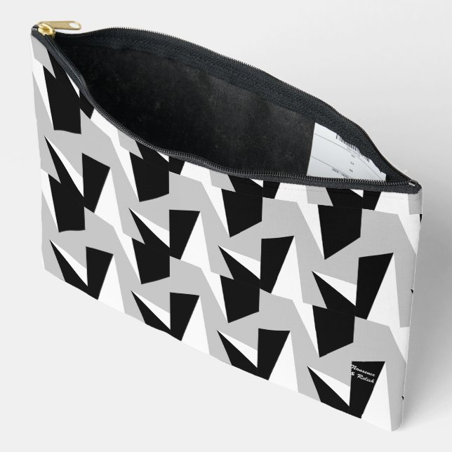 Geo Accessory Pouch (Open)