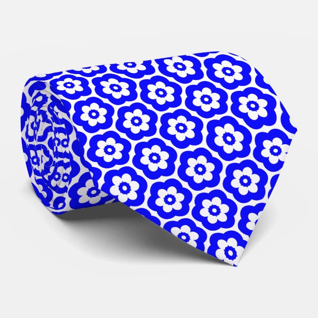 Geometric 280514 (03) - Blue on White Tie (Rolled)