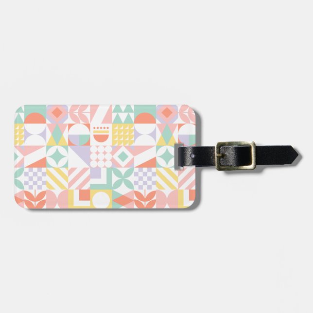 geometric #32 luggage tag (Front Horizontal)