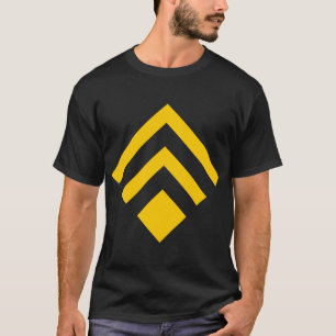 Geometric Arrow 02 - Amber T-Shirt