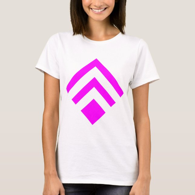 Geometric Arrow 02 - Magenta T-Shirt (Front)