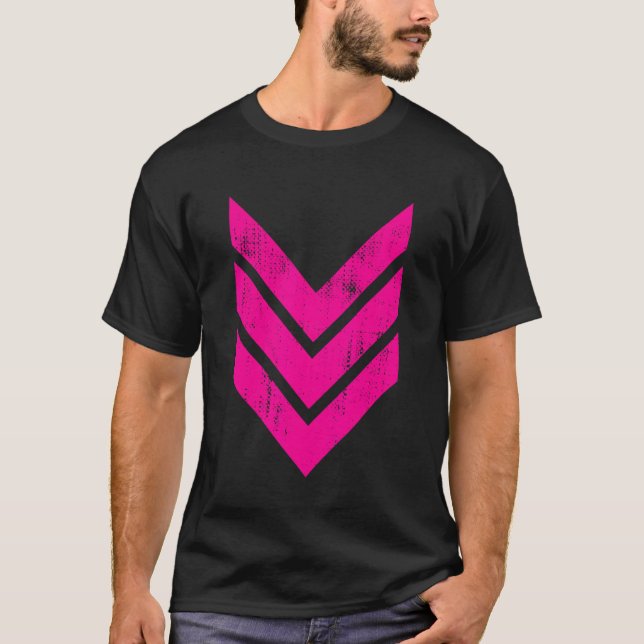 Geometric Arrow Heads Shapes 45 Degrees Lines Dist T-Shirt (Front)