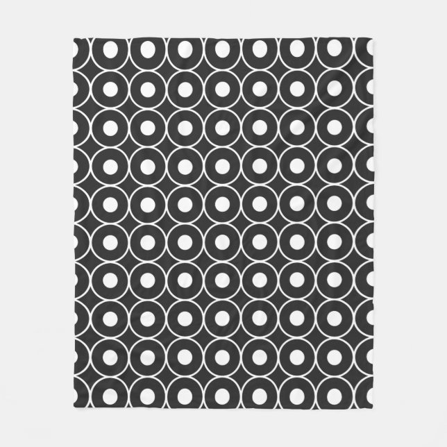 Geometric Black And White Circles Fleece Blanket (Front)