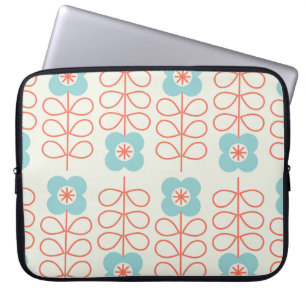 Geometric floral seamless pattern. Nordic style. v Laptop Sleeve