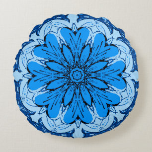 Geometric Flower Pattern in Cerulean & Light Blue Round Cushion