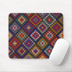 Geometric knitted quilt pattern mouse mat