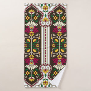 Geometric Moghul Paisley pattern on white backgrou Bath Towel