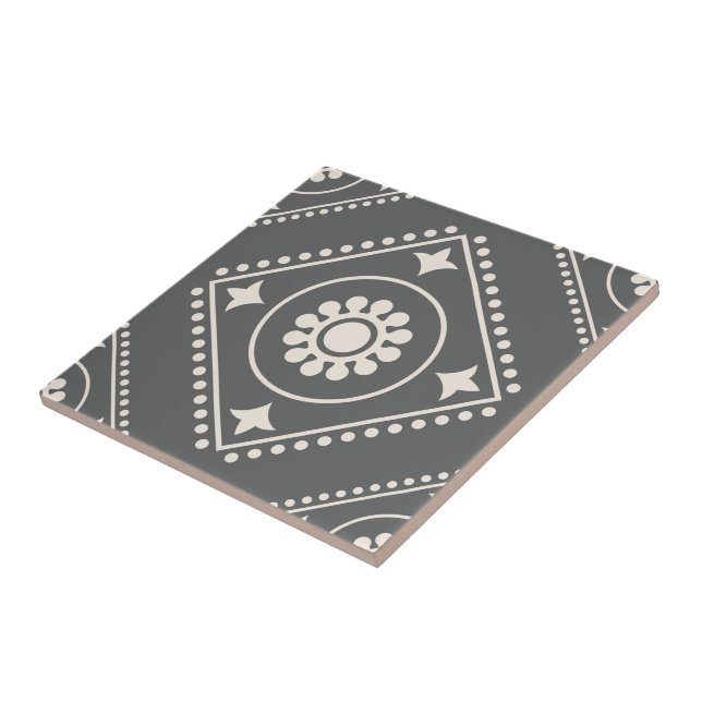 Geometric Pattern Decorative Tile (Side)