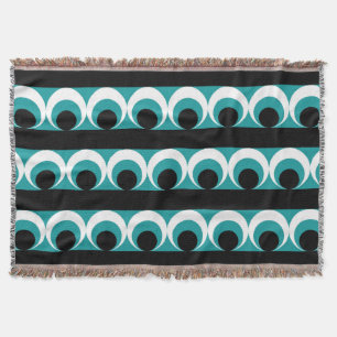 Geometric pattern throw blanket