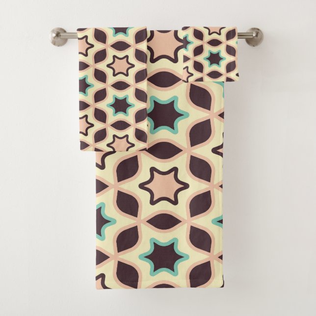  Geometric pattern with star shapes in brown and t Bath Towel Set (Insitu)