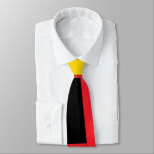 Geometric Pleasure Tie