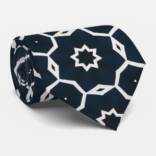 Geometric printed tie