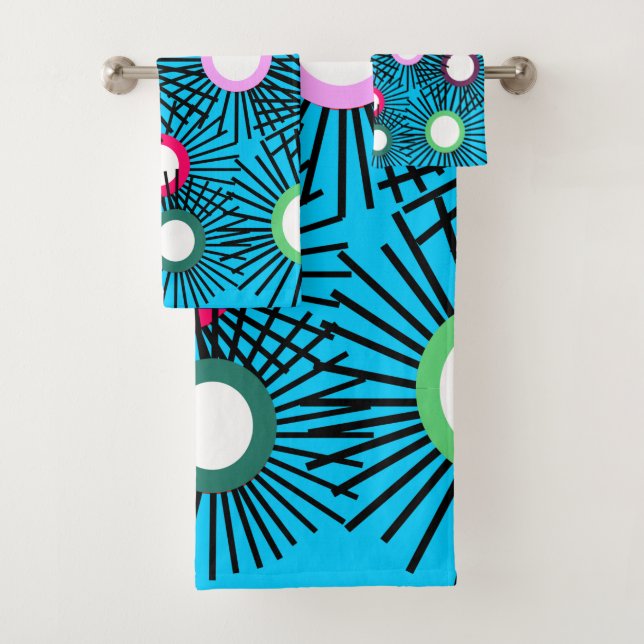 Geometric Spike Balls Bath Towel Set (Insitu)