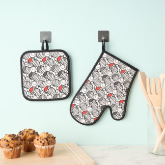 Geometry circles and rings decor retro sixties oven mitt & pot holder set