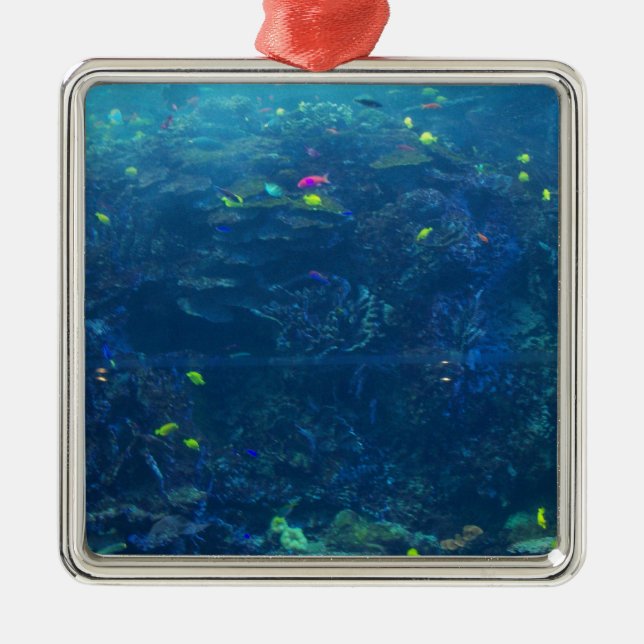 Georgia Aquarium Metal Tree Decoration (Front)