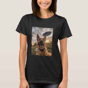 German Shepherd Dog Selfie with UFOs Aliens Funny T-Shirt