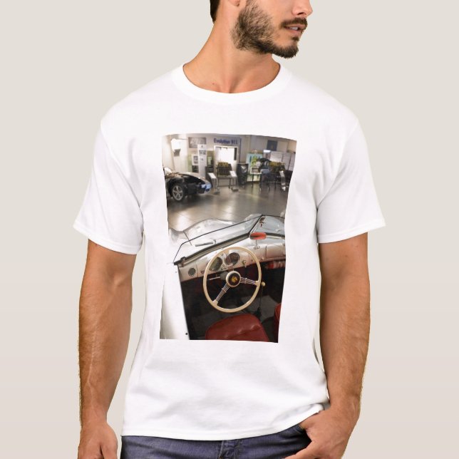 Germany, Baden-Wurttemberg, T-Shirt (Front)