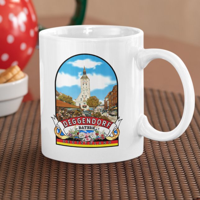 Germany Deggendorf Vintage souvenir Coffee Mug (Deggendorf: Wo die Donau die malerische Kulisse einer charmanten bayerischen Stadt umarmt.)