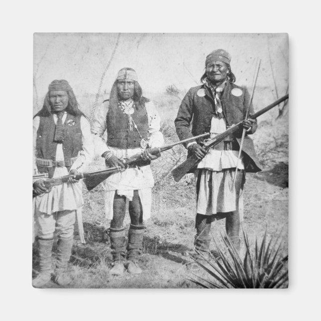 Geronimo and three of his Apache warriors, 1886 (b Magnet (Front)