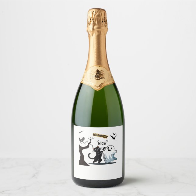Get ready for a spook-tacular Halloween Nice party Sparkling Wine Label (Front)