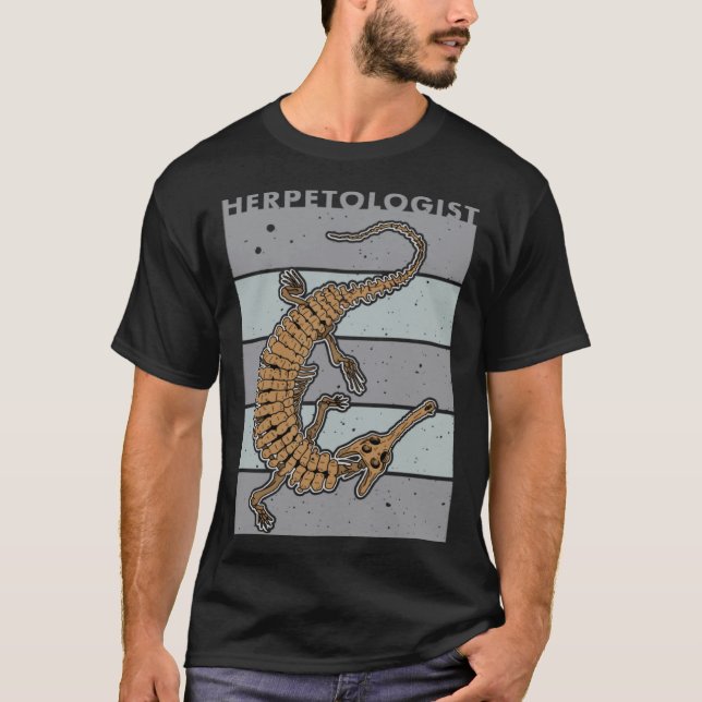 Gharial biologist reptiles zoology herpetology T-Shirt (Front)