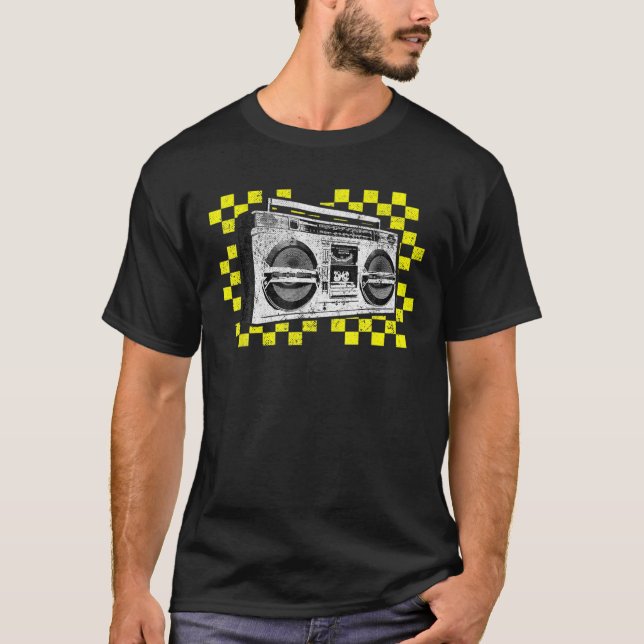 Ghetto Blaster Boombox Radio Hip Hop Tape Deck Mus T-Shirt (Front)