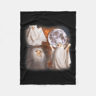 Ghost Cat Howling at Moon Weird Halloween Funny Fleece Blanket