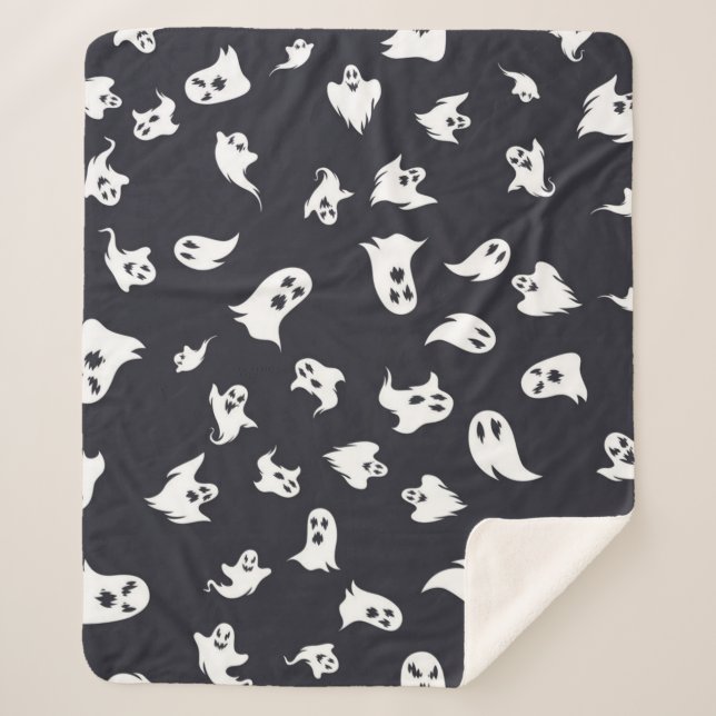 Ghost pattern sherpa blanket (Front)