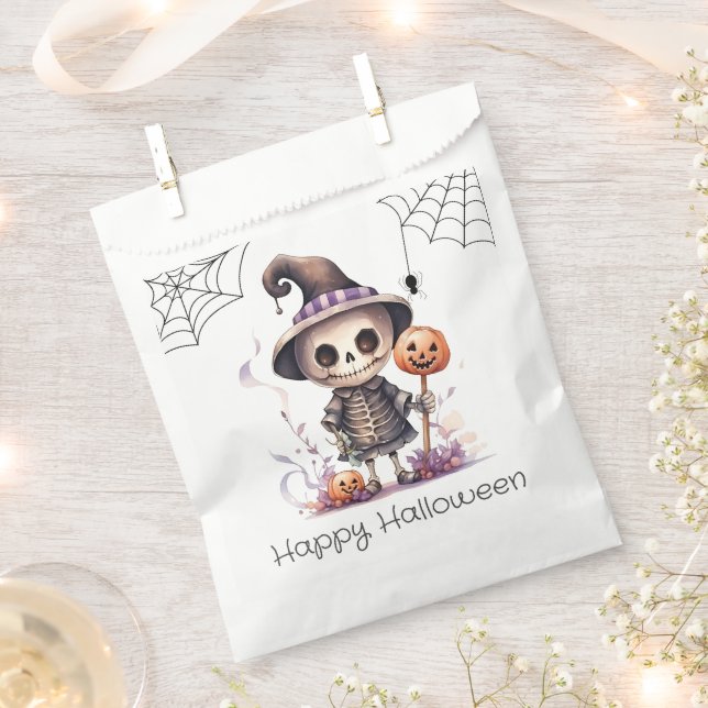 Ghoul in Witches Hat Spiderwebs Happy Halloween Favour Bags (Clipped)