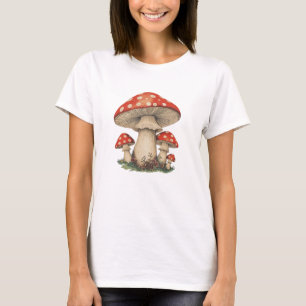 Giant Amanita Mushroom Retro Cottagecore - Women’s T-Shirt